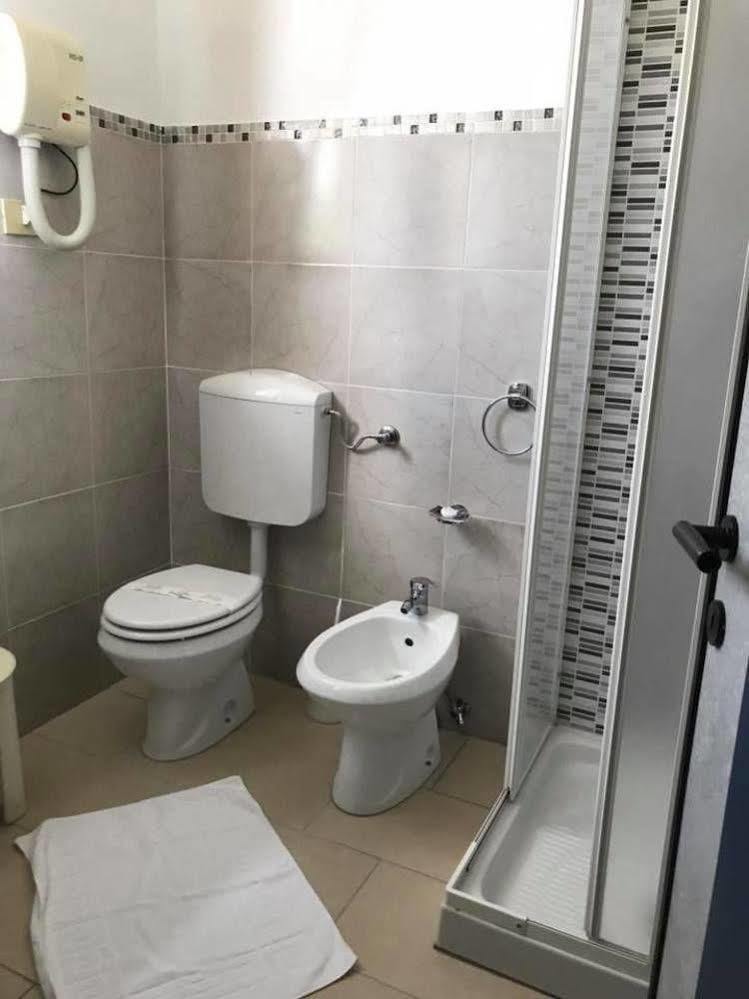 Hotel Ebe 산 피에로 아 시에베 외부 사진